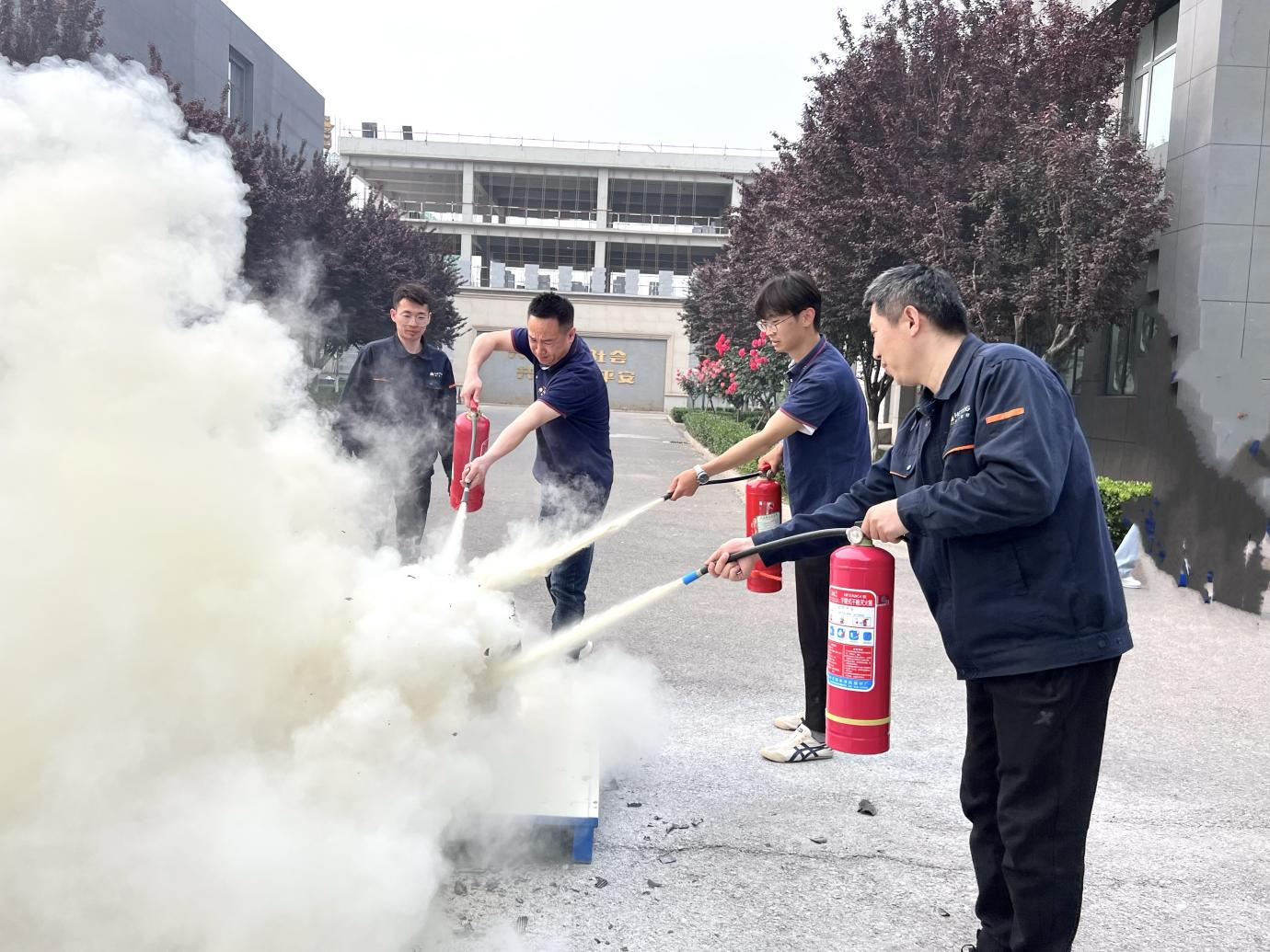 龙8头号玩家(国际集团)官方网站